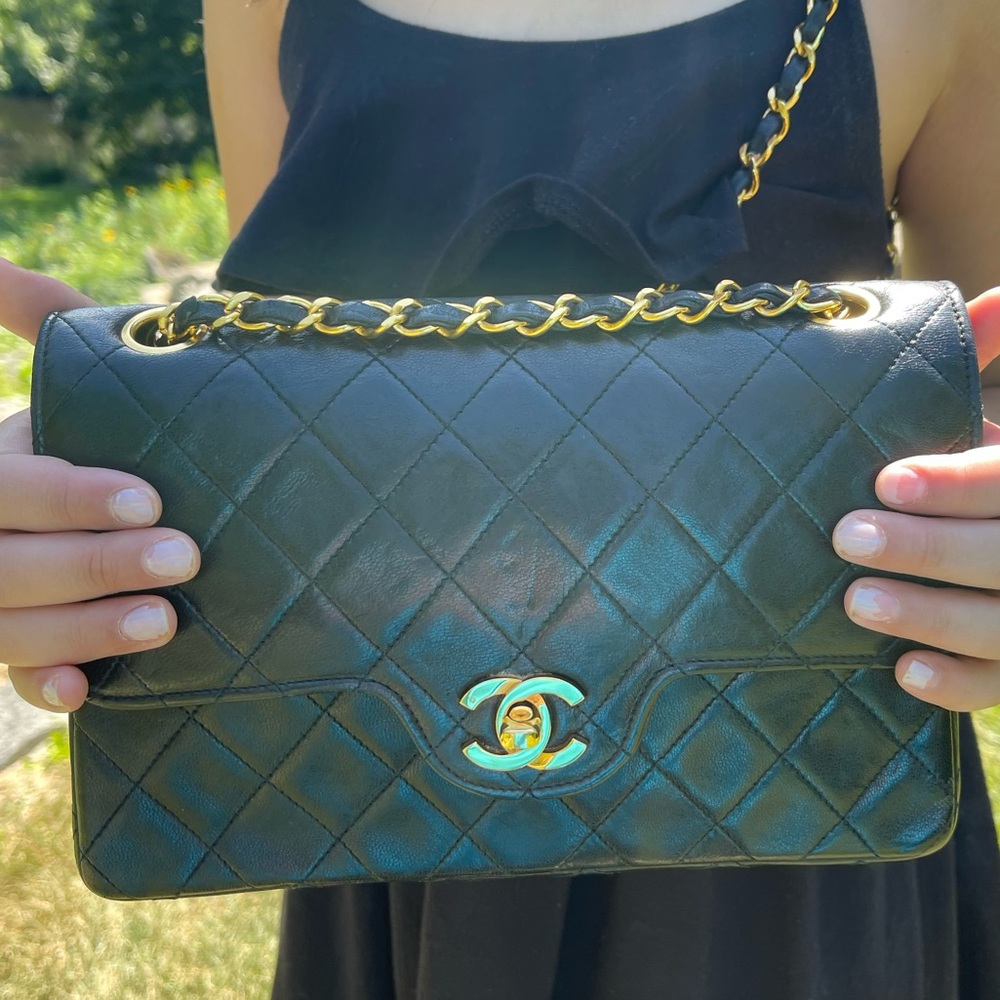 S0LD 7/8/22 CHANEL Classic Medium Double Flap Gold Chain Bag +Serial Card - Picture 15 of 17
